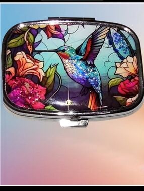 Hummingbird Theme Metal Hinge Pillbox Case